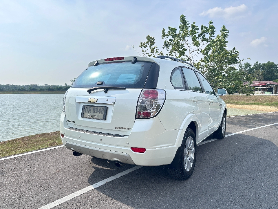 Chevrolet Captiva  2.0 LSX SUV AT 2010