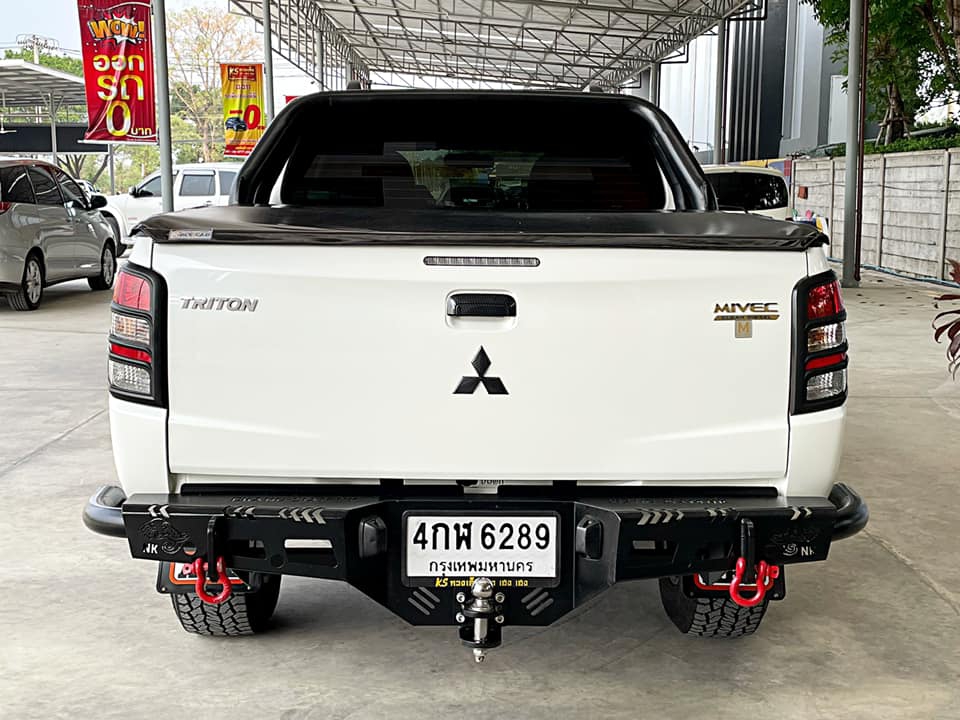 Mitsubishi Triton Plus Double Cab 2.4 GLS M/T ปี 2016