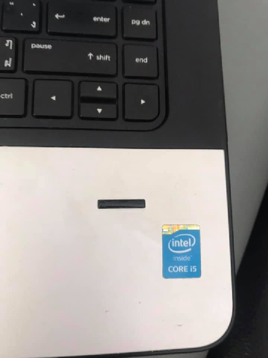 โน๊ตบุ๊ค CORE i5 RAM8 ดูหนังสบาย เล่นเกมได้ ดู4Kได้