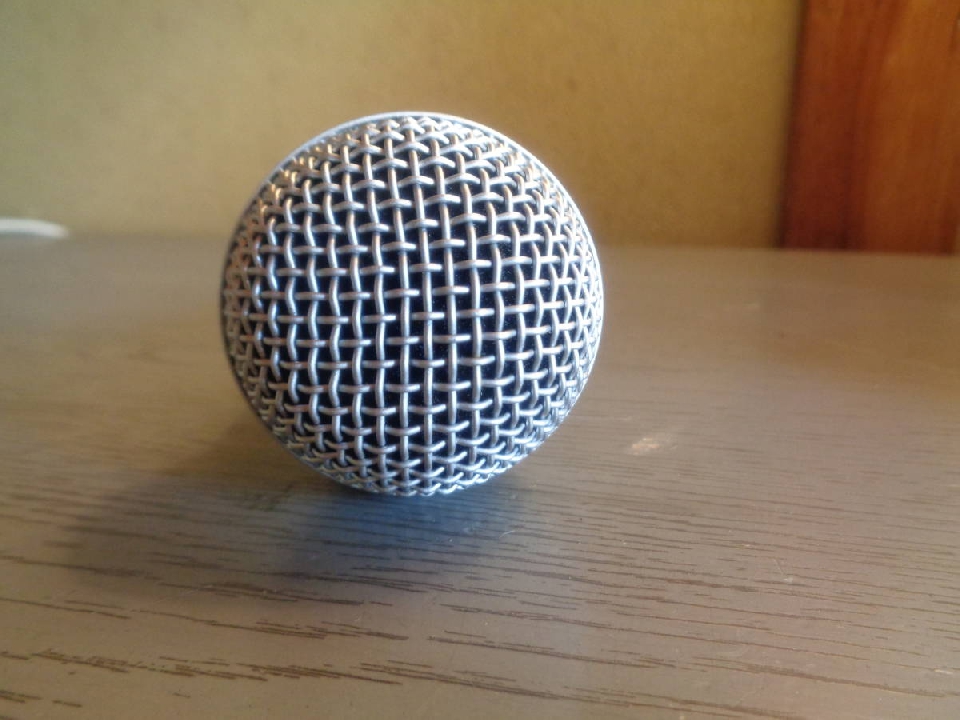 ไมโครโฟน Shure SM58 ไดนามิค