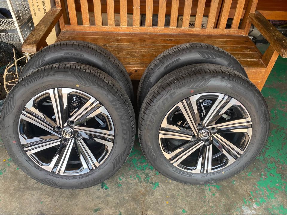 ล้อแม็กป้ายแดง Toyota Yaris Ativ 2022 รุ่นใหม่ล่าสุด ขอบ 16 พร้อมยางป้ายแดง 195-60-16 Dunlop ปี 23 สวยกริ๊บ