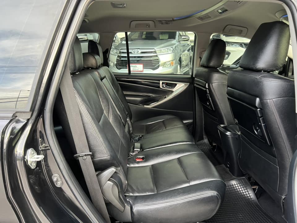 Toyota Innova 2.8 G CRYSTA ปี 2018 (เครื่องดีเซล)