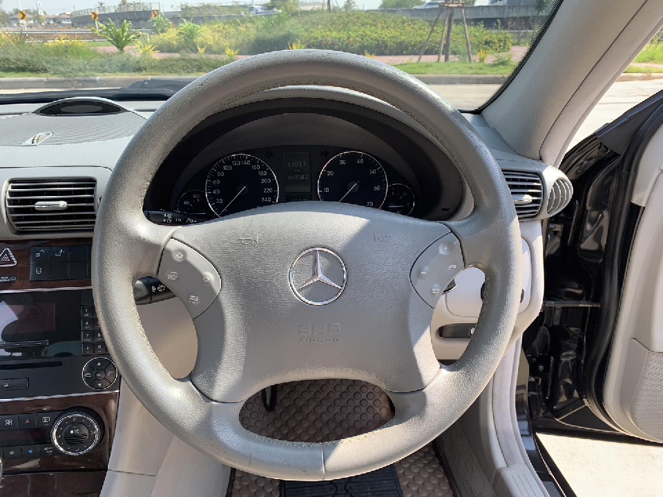 Mercedes Benz C230  kompressor Elegance ปี2005