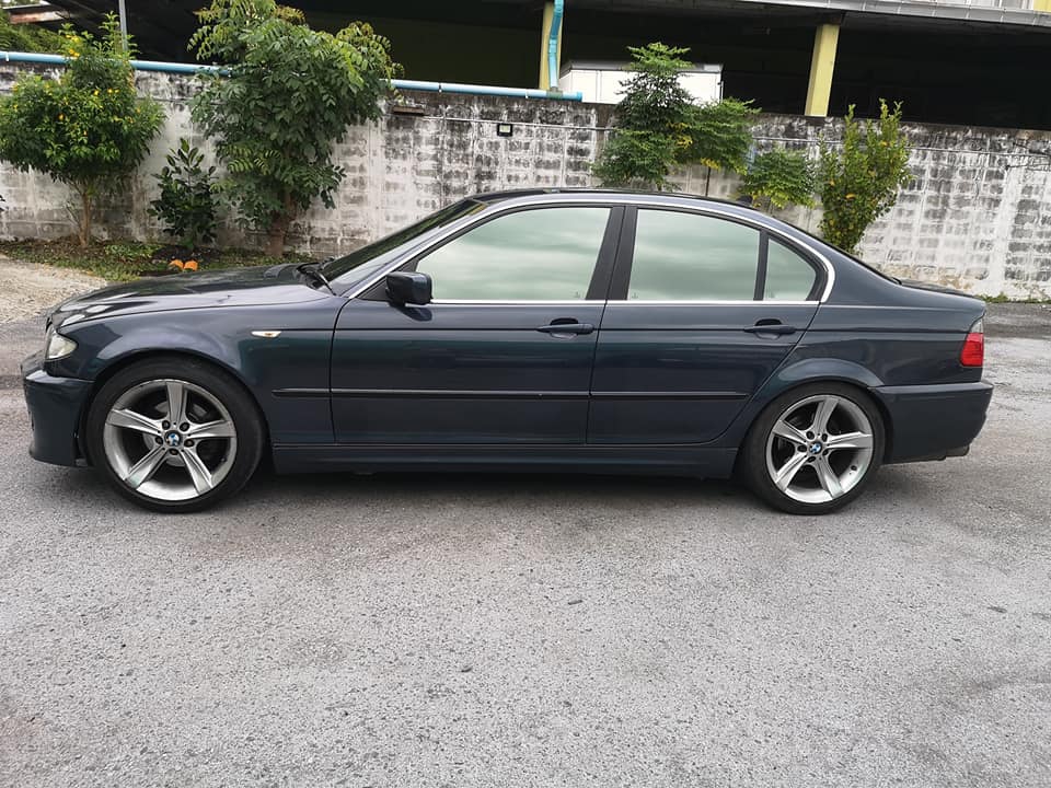 BMW 323i ปี2003จด2005