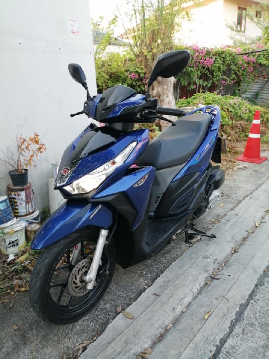 คลิ๊ก125i Led