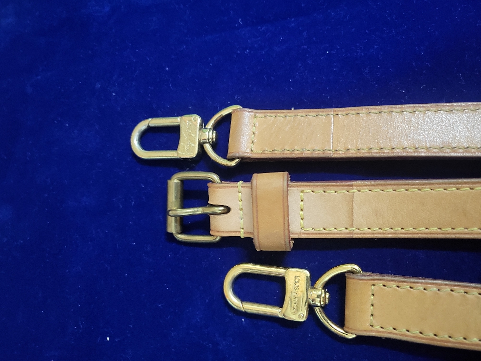 กระเป๋า LOUIS VUITTON Speedy 30 ปี 2011
