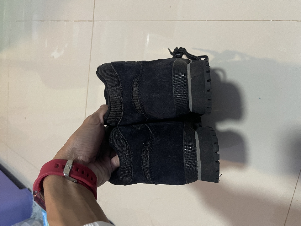 Coleman รองเท้าเดินป่า ขนาด39-40 สภาพใหม่ ไม่มีตำหนิ