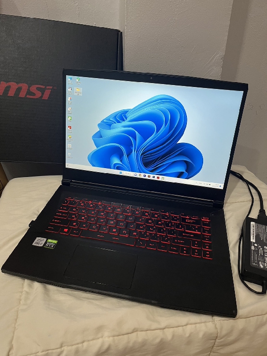 MSI Gaming GF63 THIN 10UC Comet lake i7 -10750H CPU