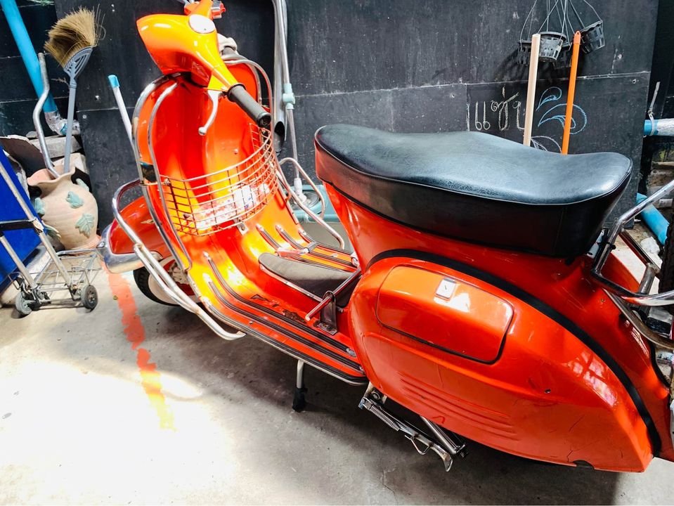 Vespa super 150 เดิมๆ 1974 สพม. แท้100% อิตาลี่ 