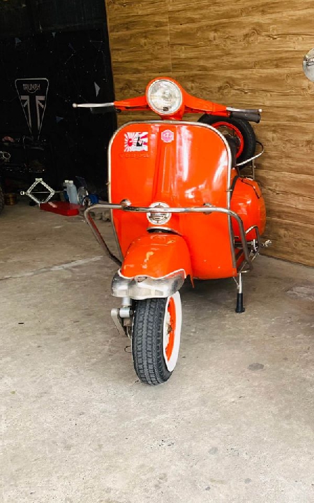 Vespa super 150 เดิมๆ 1974 สพม. แท้100% อิตาลี่ 