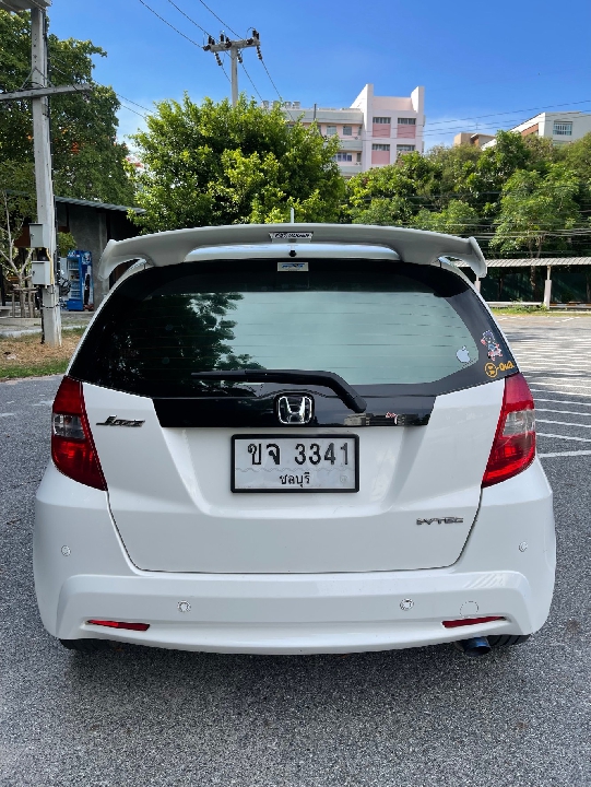 รถยนต์ Honda Jazz