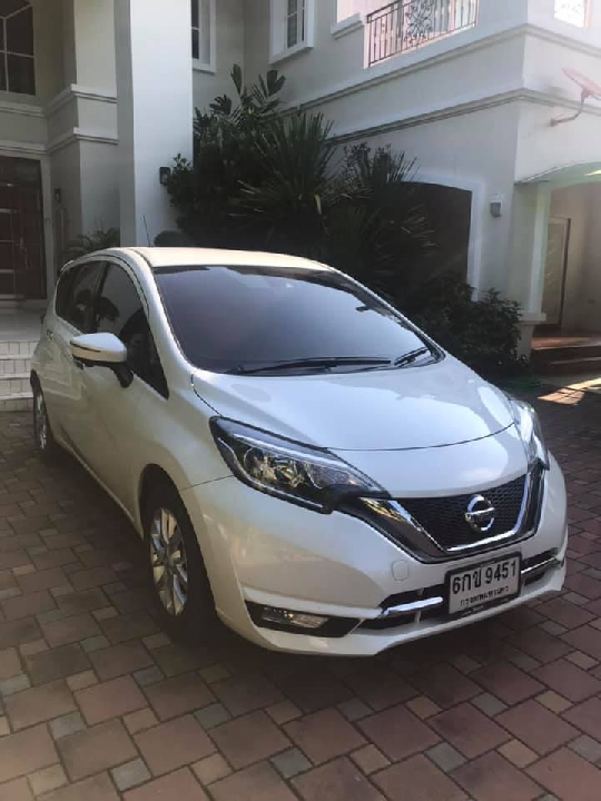 ขายรถ Nissan Note VL ตัวTOP สีขาว ปี2017 ใช้น้อยมาก เจ้าของขายเอง