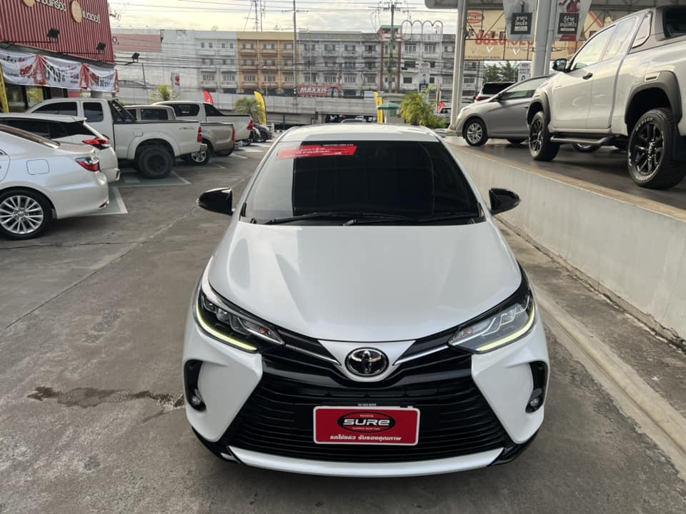 Toyota New Yaris Ativ 1.2 Sport Premmium รุ่น Top