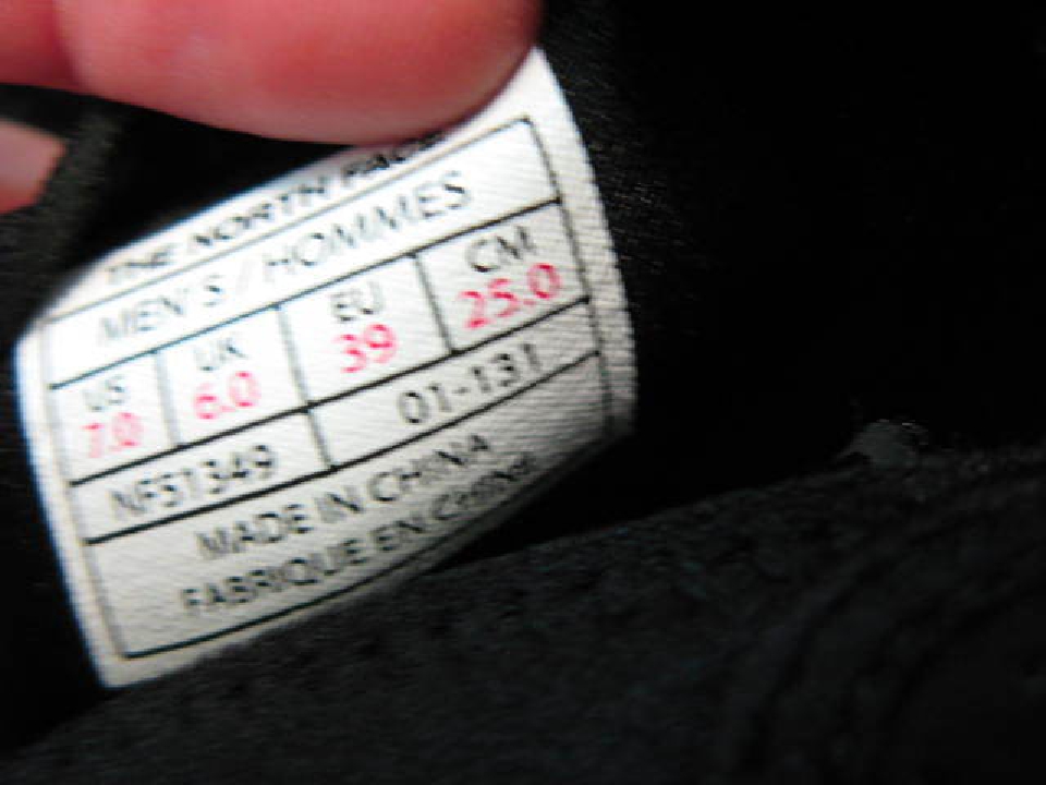 รองเท้า North Face 25 ซม