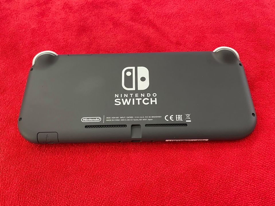 ขาย เครื่องเกม Nintendo Switch Lite (HDH-001) มือสอง ยกกล่อง