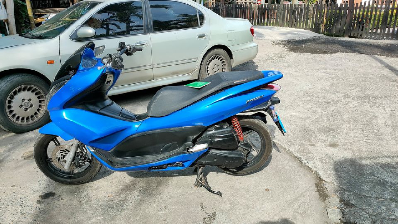 ขาย pcx 125เดิมๆ เอกสารครบ ภาษี64