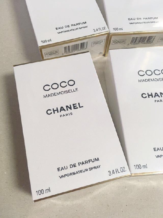 น้ำหอม CHANEL รุ่น COCO MADEMOISELLE Eau de Parfum 6 ขวด