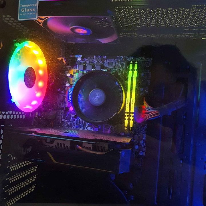 Devaspay PC SET ทำงาน เล่นเกมส์ ดูหนัง ฟังเพลง