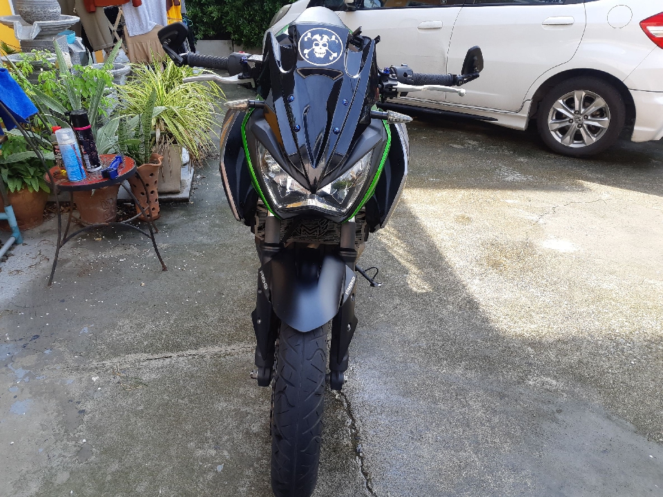 Kawasaki รุ่น:	Z 300 ABS