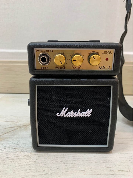 กีต้าร์ไฟฟ้า+ marshall ms2