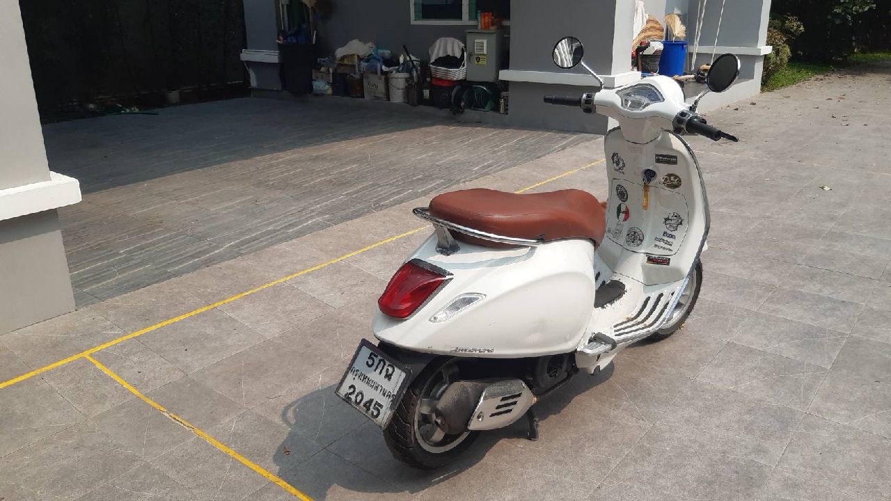 Vespa Primavera 150cc 3Vie 2015