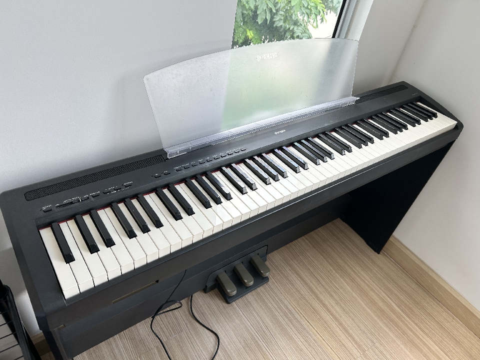 เปียโนไฟฟ้า Yamaha P85