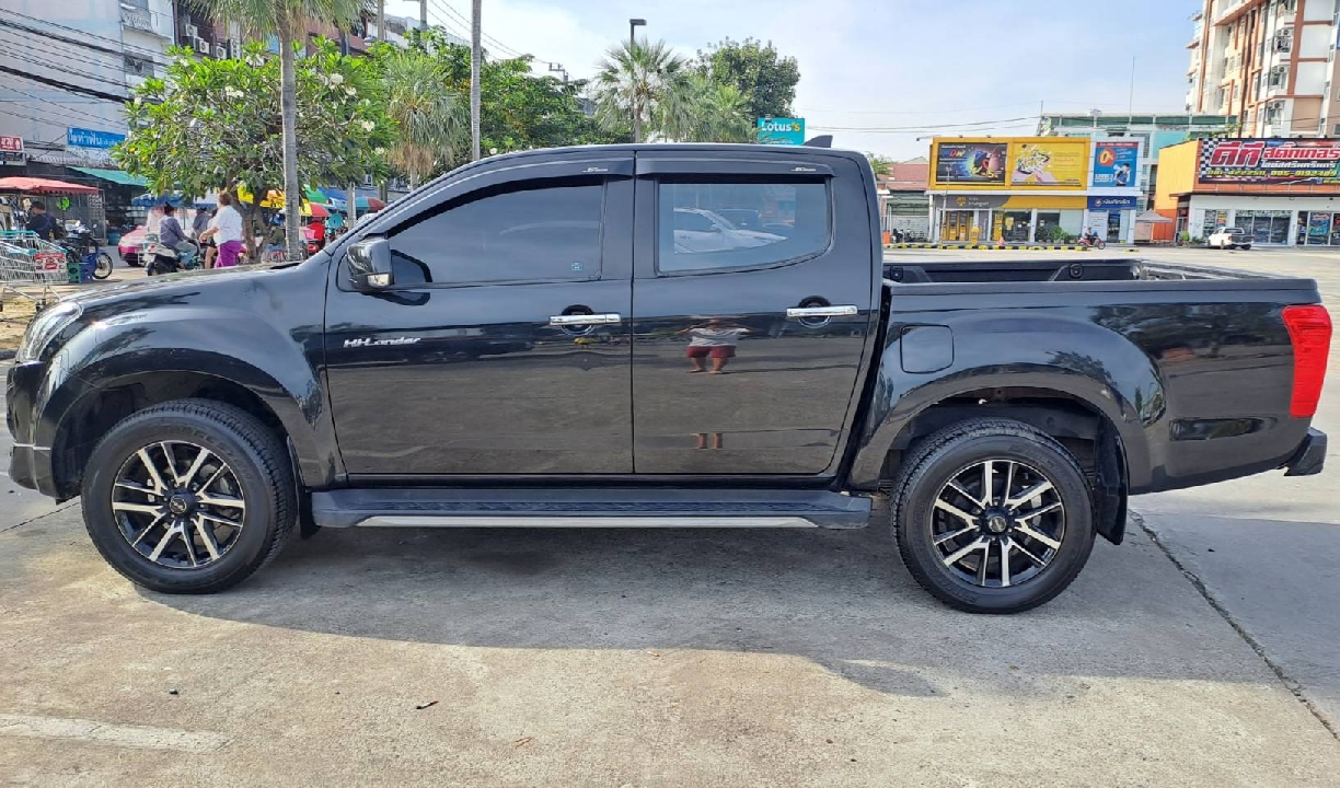 Isuzu D-Max 1.9Z Blue Power 6 เกียร์ธรรมดา ปี 2019