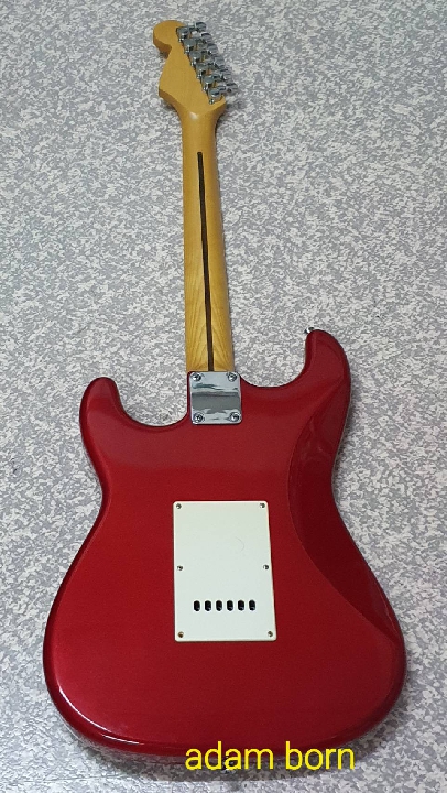 **ขายครับ! Squier California Series Strat สภาพดี  **4300.-  **กทม.ครับ