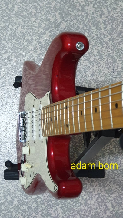 **ขายครับ! Squier California Series Strat สภาพดี  **4300.-  **กทม.ครับ