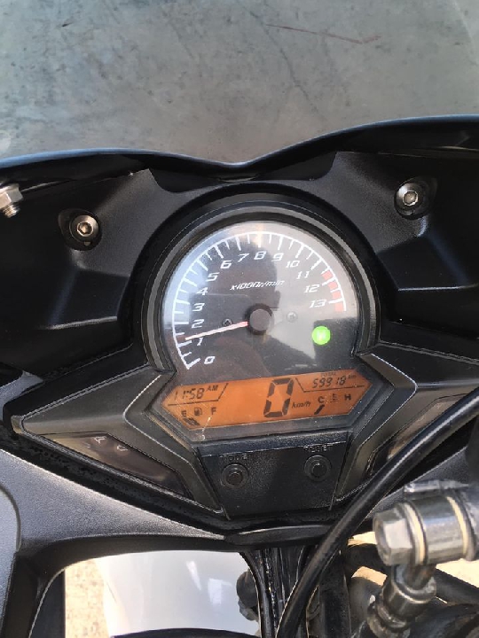 รถ Honda CBR150 แปลงแฟริ่ง300รอบคัน