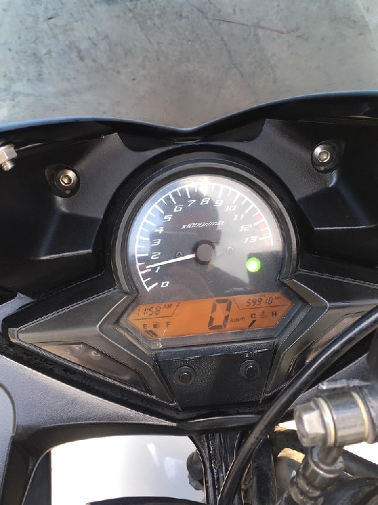 รถ Honda CBR150 แปลงแฟริ่ง300รอบคัน