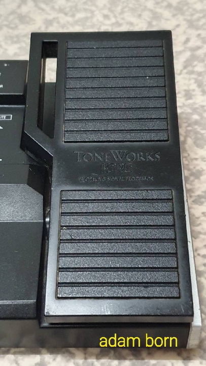 **ขายครับผม! Korg AX5G ใช้งานได้ปรกติ มี adapter ให้ครับ **