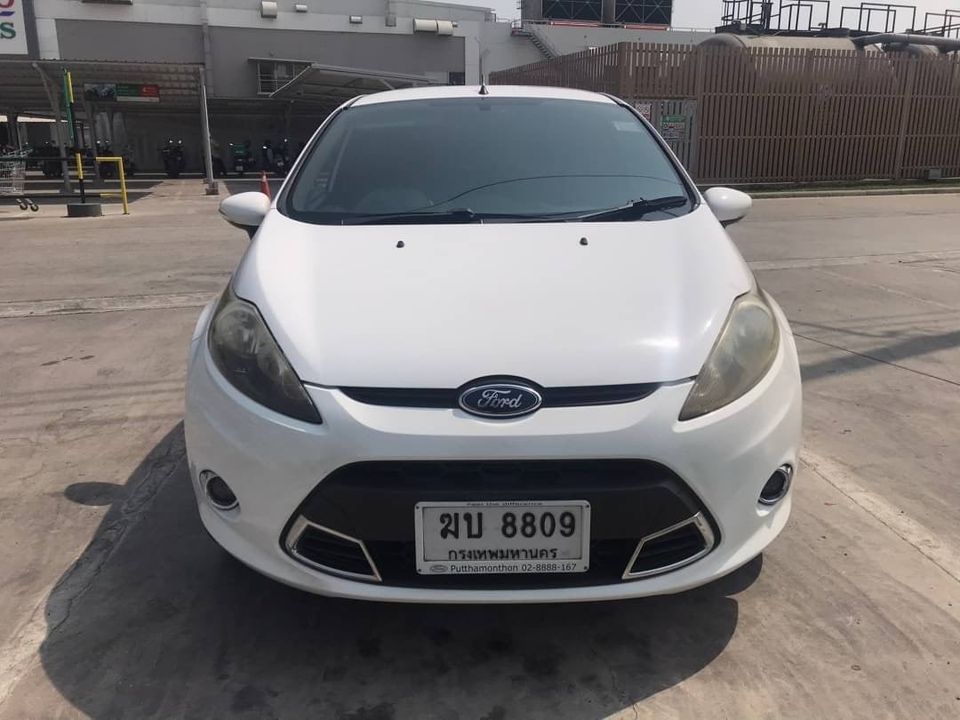 FORD FIESTA  รุ่น S ปี 12 Sport ออโต้ รถสวยมาก