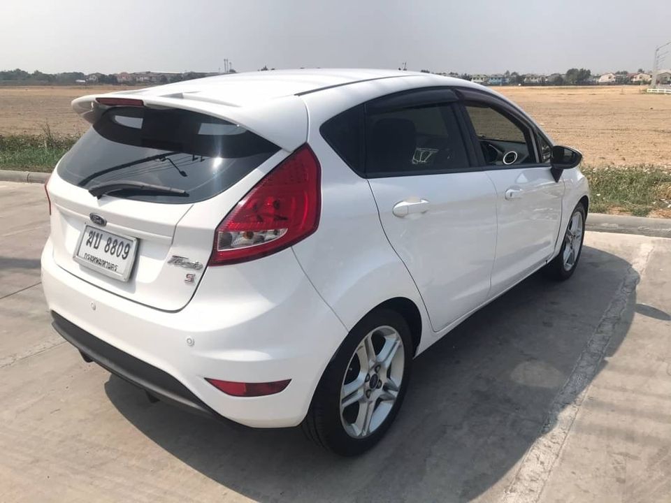 FORD FIESTA  รุ่น S ปี 12 Sport ออโต้ รถสวยมาก