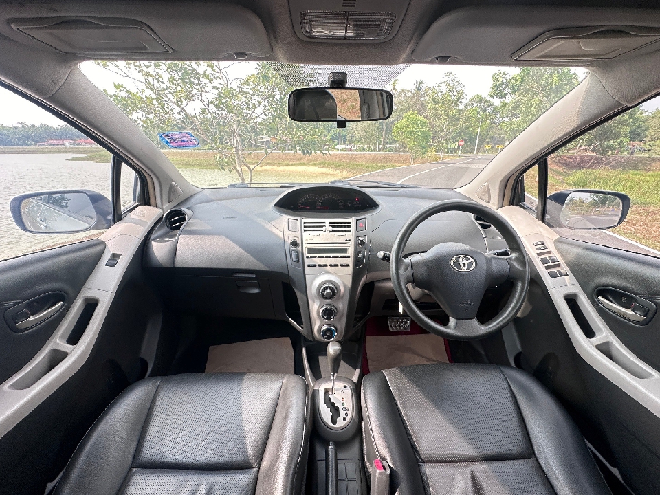 TOYOTA YARIS1.5 G AT ปี 2006