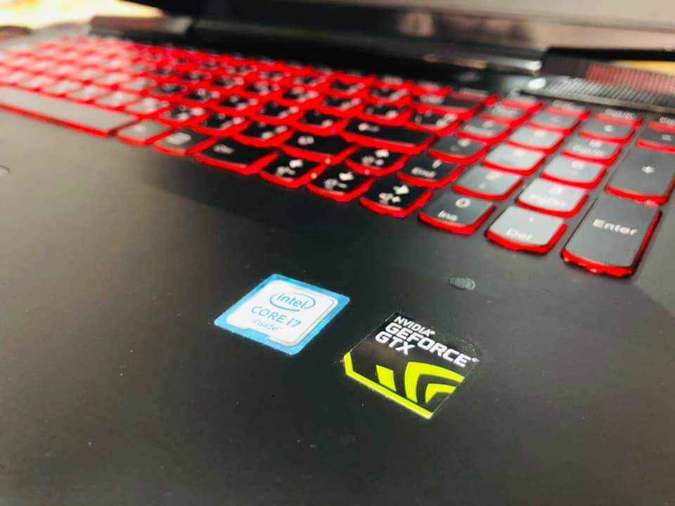Lenovo Y700 -15isk