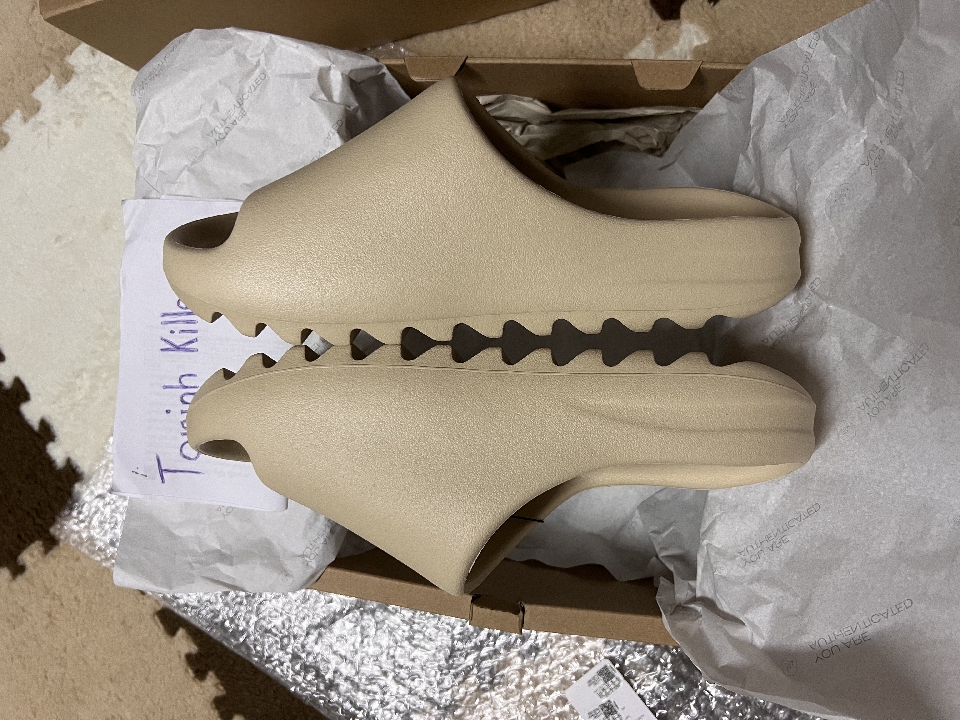 Yeezy slide bone 10 uk