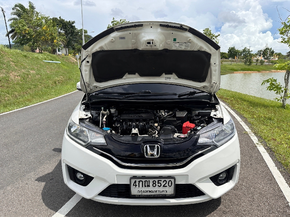 HONDA JAZZ  1.5 i-VTEC SV+ AT 2015