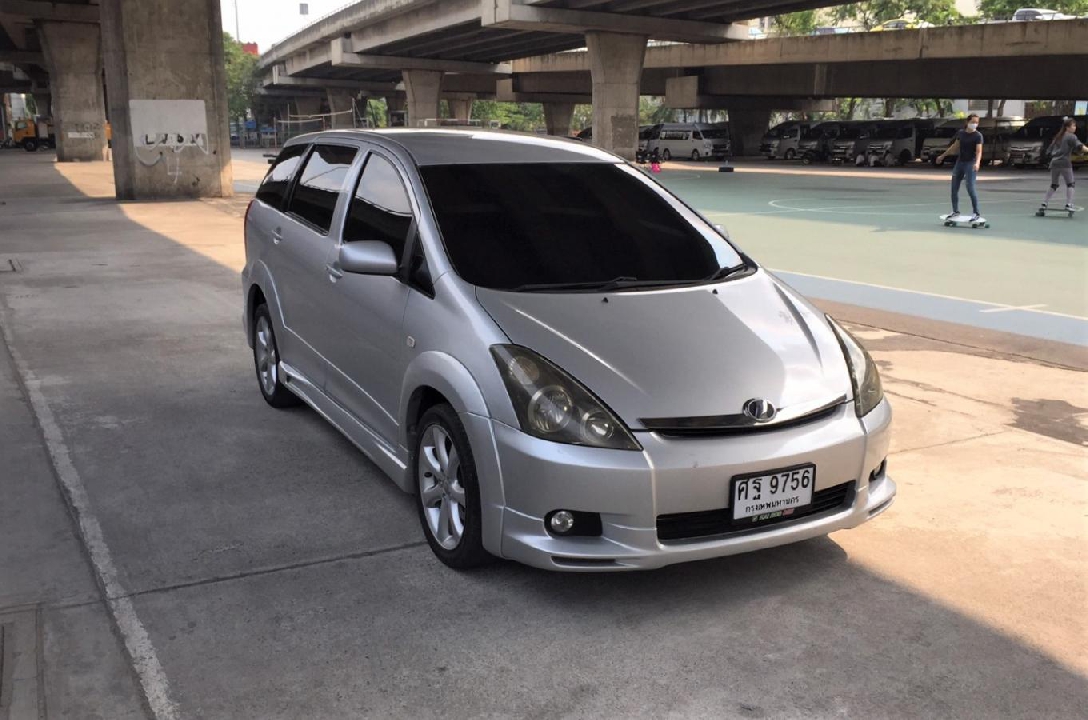 toyota wish 2.0 q 2005