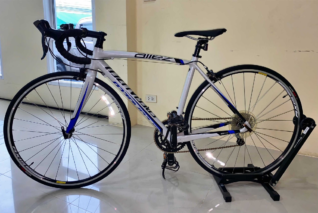 Specialized Allez 8 sp size 52 พิเศษลด 30 %